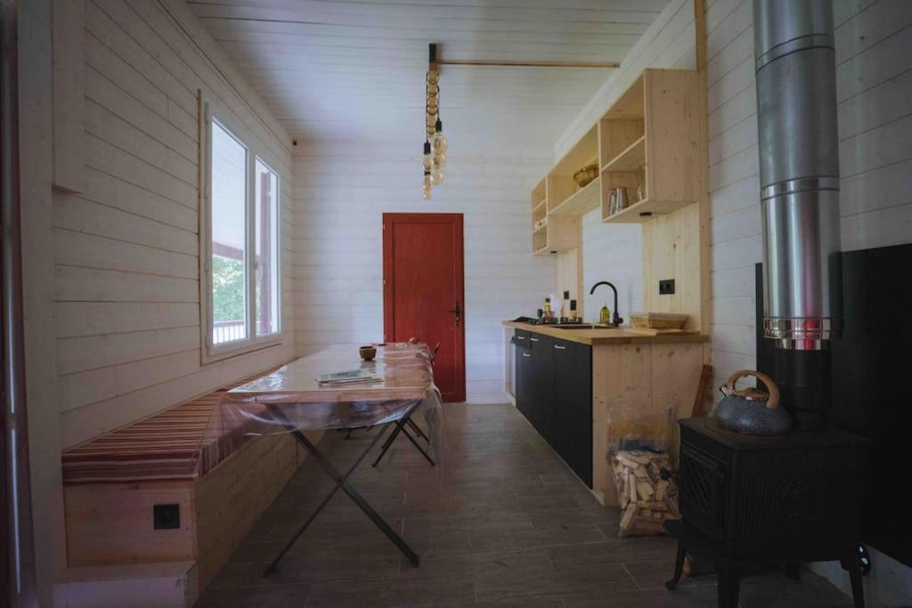 Le Chalet Du Bout Du Monde, En Bord De Riviere ! Grez-sur-Loing Luaran gambar